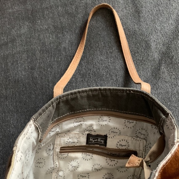 ‘Myra Bag’ cowhide and canvas tote - Picture 2 of 4